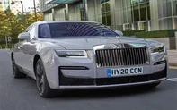 Rolls-Roycs Ghost Slide